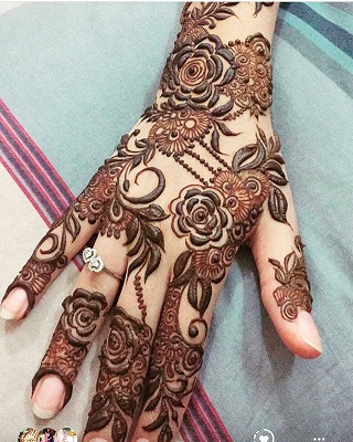 Top10 Mehndi Designs for Karwa Chauth - Twinkle Bansal